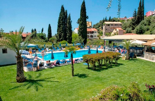 Agios Gordios Apartment | Spiros Apartments on Agios Gordios Beach Corfu Greece