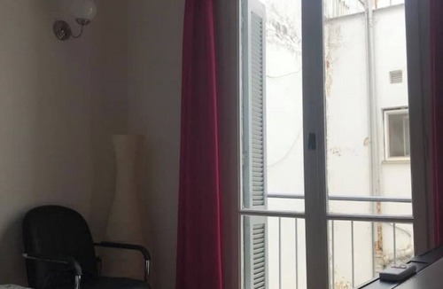 Agios Panteleimonas Apartment | Splendid Room Huge Terrace View to the Acropolis