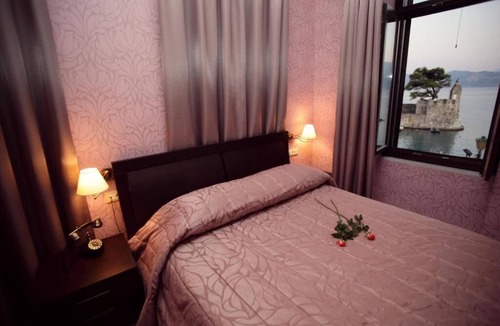 Gefira Mpania Hotel | Spon Boutique Hotel