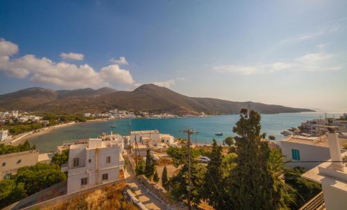 Katapola Hotel | St.George Valsamitis