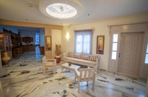 Katapola Hotel | St.George Valsamitis