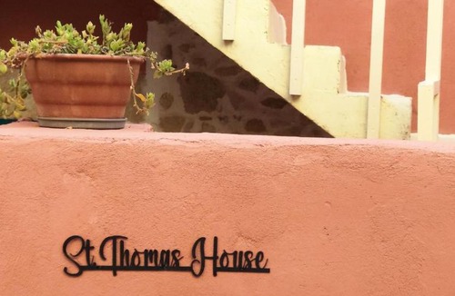 Ayios Thomas House | St Thomas House
