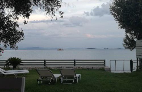 Spartylas House | Stami's Seaside Apartment
