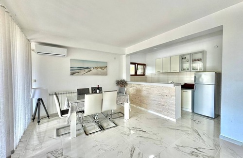 Petrovac Apartment | Stars Residence