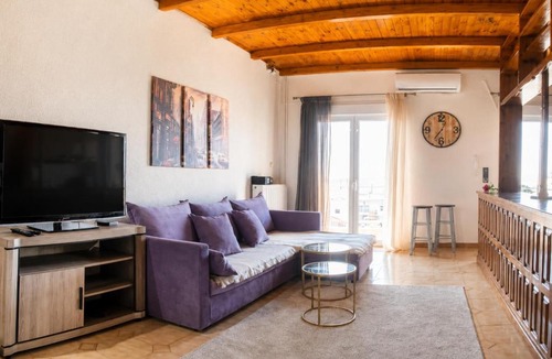 Filiatra Apartment | Stathohouse - Peaceful Balcony Retreat in Filiatra