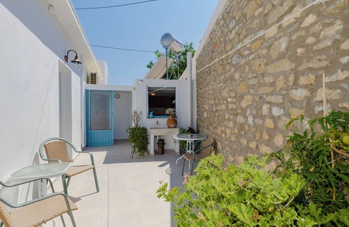 Lardos House | Statis House, a cozy place in the heart of the picturesque village of Lardos!