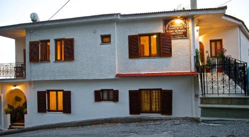 Makrirrakhi House | Stavroula Rooms