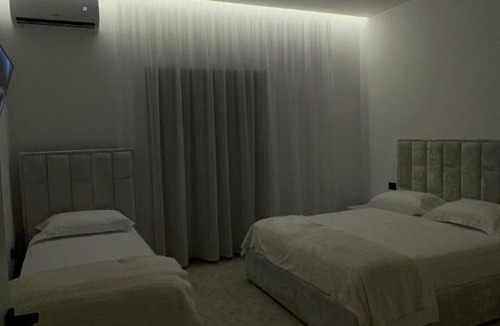 Qerek House | StayVibe