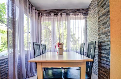Mrcevac Apartment | Stojkovic Family Apartments