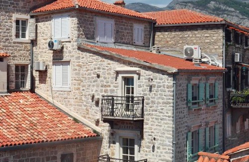 Old Town Apartment | Stone Garden Residence