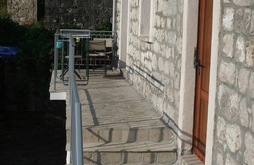 Lepetane House | Stone House - Sea View - Apartment Anka