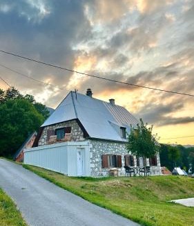 Virak House | Stone House - Virak