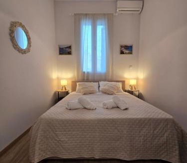 Kardamyla House | Stone House with Panoramic Views in Marmaro