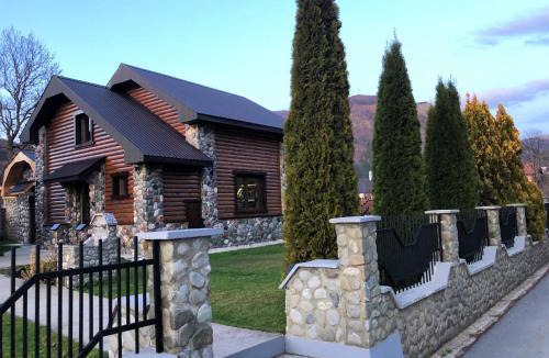 Kolasin Apartment | Stone Lodge 2