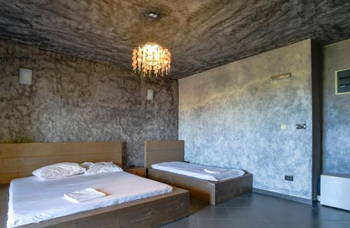 Zeljeznica Apartment | Stone Rustic Flat w Sea View in Bar, Montenegro