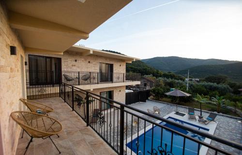 Seoca Apartment | Stone Villa with pool Montenegro Star