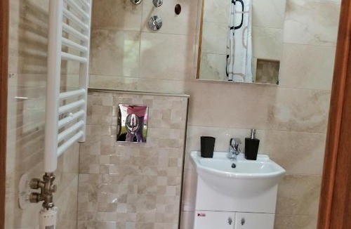 Bijela Apartment | Studio Apartman Irena1