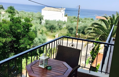 Koinira Apartment | Studio Apartment 'Double Sea View' with Balcony, Wi-Fi and Air Conditioning