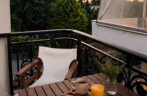 Skala Sotiros Apartment | Studio Apartment 'Chrissi 105' with Mountain View, Wi-Fi and Air Conditioning