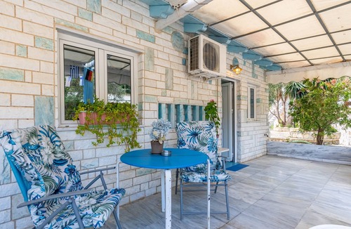 Gaios Apartment | Studio Apartment 'Paco's Resort Standard 3' with Mountain View, Wi-Fi and Air Conditioning