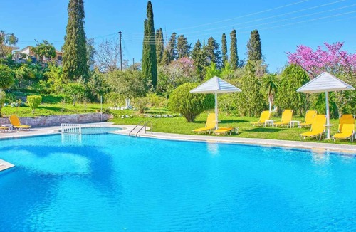 Sidari Apartment | Studio Apartment 'Vintage Resort 14' with Mountain View, Wi-Fi and Air Conditioning
