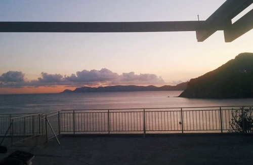 Skopelos Apartment | Studio Apartment 'Waves Of Millos 2' with Sea View, Wi-Fi and Air Conditioning