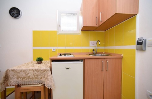 Tomicici Apartment | Studio apartment with balcony