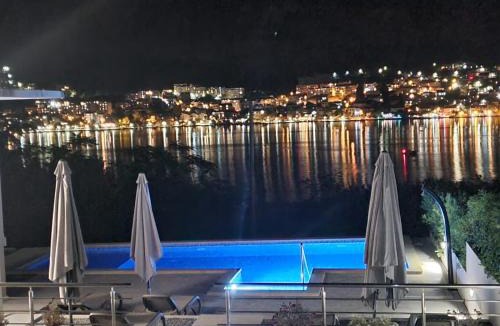 Muo Apartment | Studio apartment with heated pool