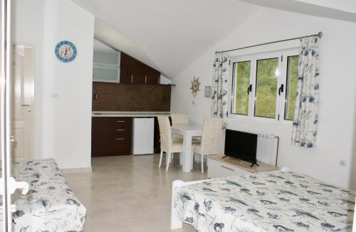 Donji Morinj Apartment | Studio apartments Morinj