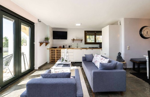 Taxiarkhai House | Studio Aspilon, Pool and Mountain Views near Drama
