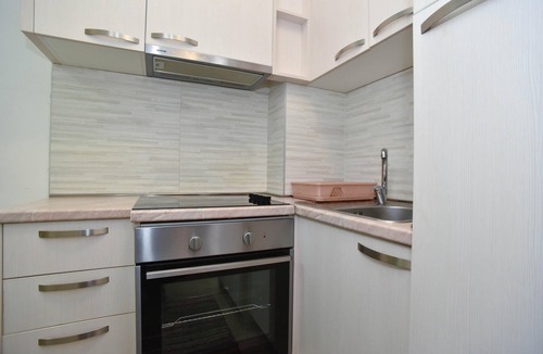 Ulcinj Apartment | Studio Flat 5 min to Plaza Skalista in Ulcinj