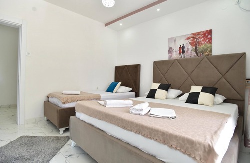 Gjerana Apartment | Studio w Balcony 6 min to Beach in Ulcinj