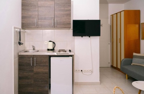 Ulcinj Apartment | Studio with Balcony and Sea view