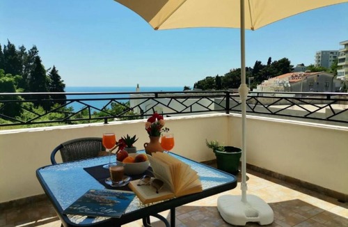 Ulcinj Apartment | Studio with Sea views and Large Terrace with sun bed