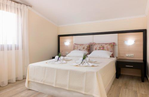 Astris Apartment | Studios Gagos