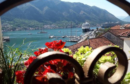 Kotor Old Town Apartment | Studios Kono