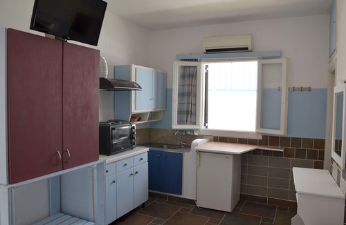Ios Town Apartment | Stunning 2-Bed Apartment in Ios