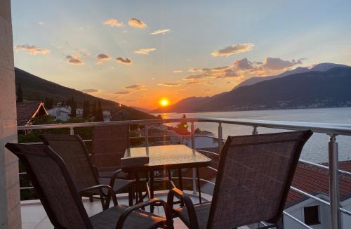 Krasici Apartment | Stunning panoramic sea view & peaceful atmosphere