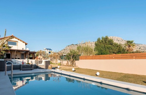 Lardos Villa | Stunning private villa for 10 people with A/C, private pool, WIFI, TV, patio and parking