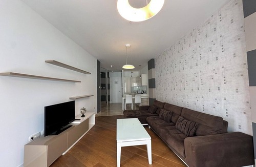 Budva Apartment | Stylish 1BR Apartment for 5 Guests in Tre Canne