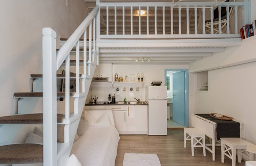 Mykonos Town Apartment | Stylish 5-bed maisonette in the heart of Mykonos Old Town!