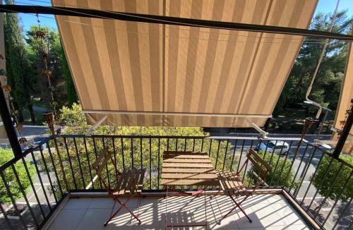 Downtown House | Stylish Charm Downtown