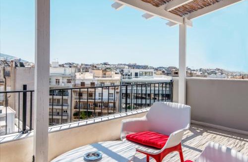 Mousio Apartment | Stylish Loft with Acropolis View & Sunny Terrace