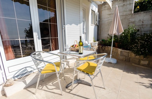 Sveti Stefan Apartment | Suitable Studio Apartment With Sea View