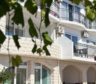 Sveti Stefan Apartment | Suite Apartment Sveti Stefan
