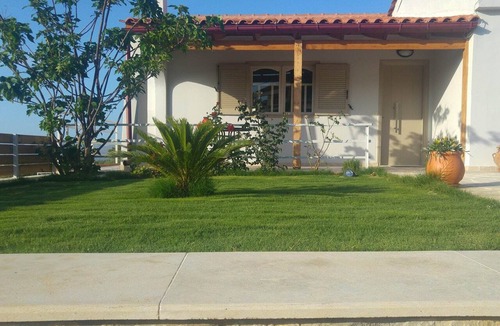 Kounoupidiana House | Summer Breeze House * with private pool * private parking *