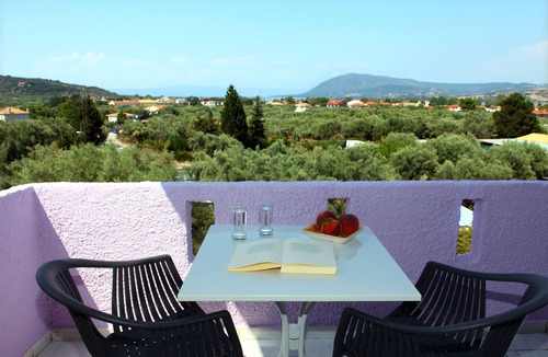 Lygia Hotel | Summer House Louisa