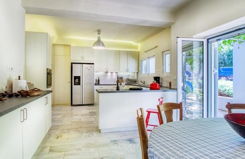 Ormos Agiou Ioannou Villa | Summer Villa in Porto Rafti