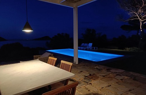 Ormos Agiou Ioannou Villa | Summer Villa in Porto Rafti