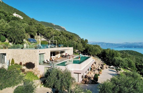 Spartylas Villa | Summer Wine Villa
